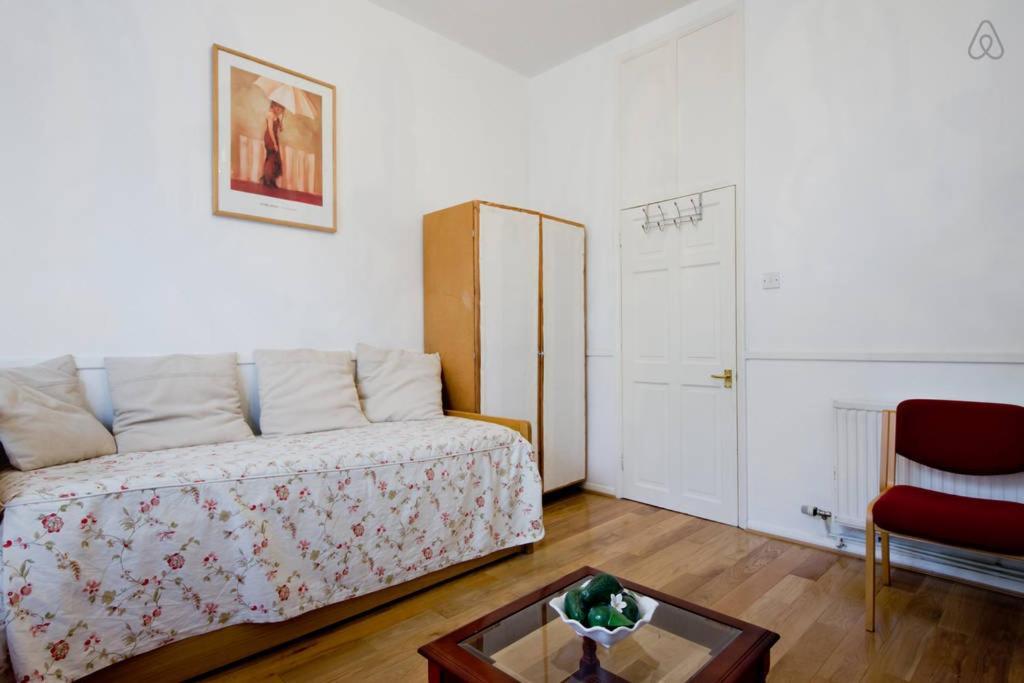 Arsenal 123 Close To Emirates Stadium Direct Eurostar Heathrow-3 Apartments Here Londres Exterior foto